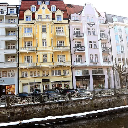 Riverside Thalia Apartament Karlowe Wary