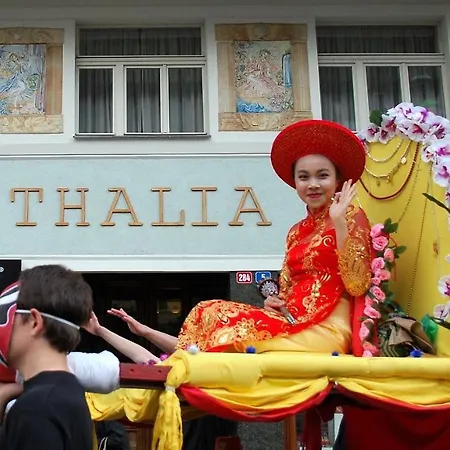 Riverside Thalia Apartament *